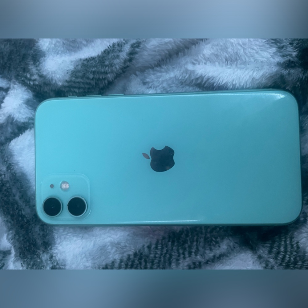 iPhone 11